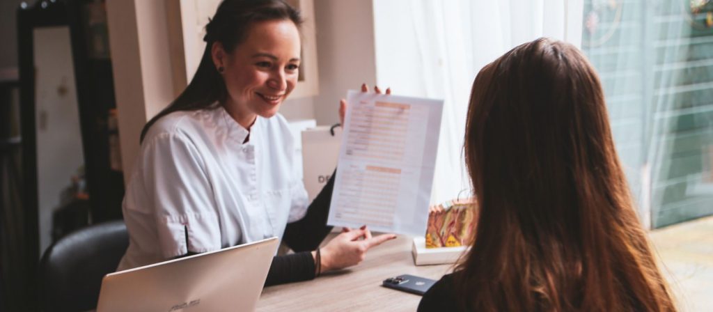 afspraak maken / acne behandelingen huidtherapie Zoetermeer / huidverbetering